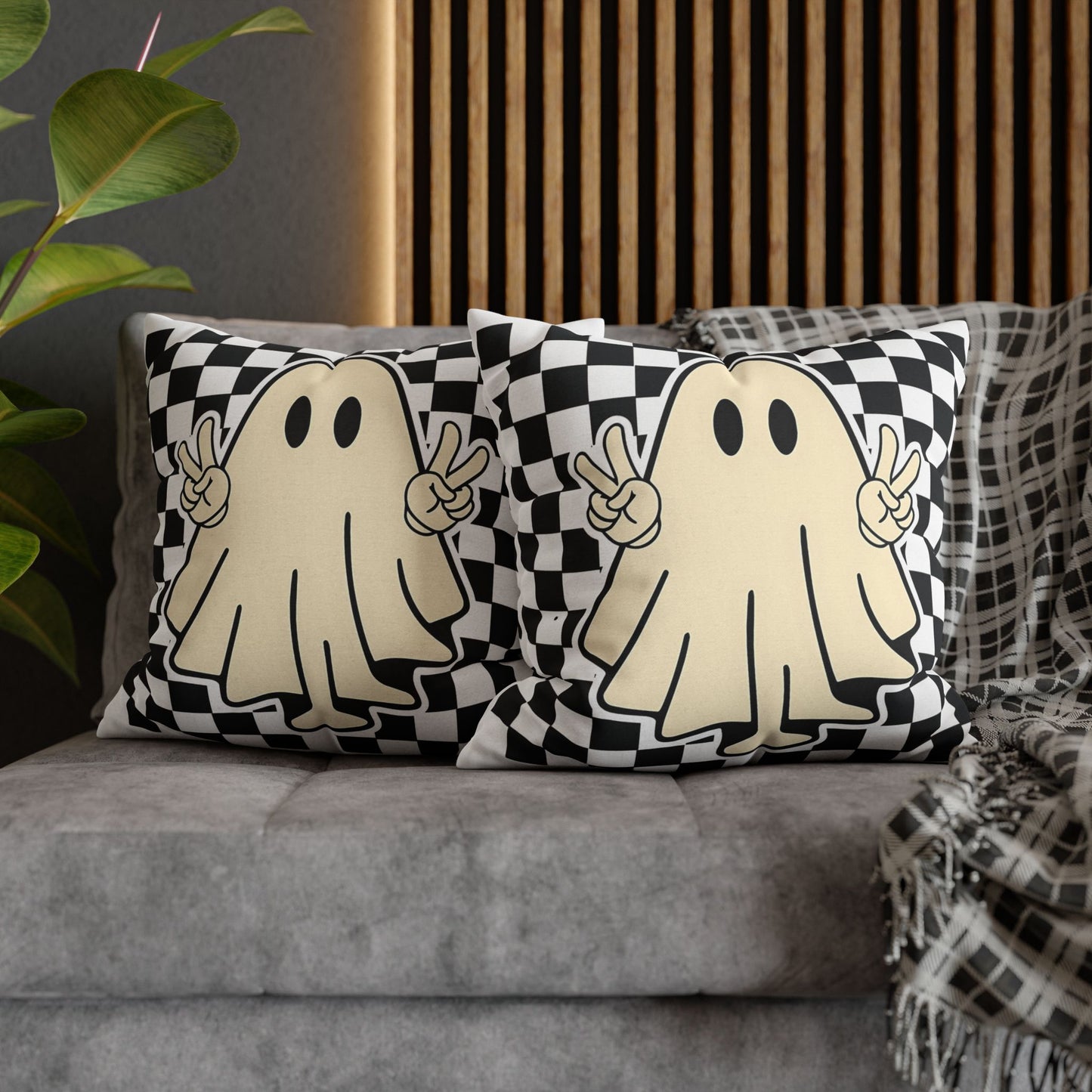 Playful Ghost Pillowcase for Halloween Decor, Cozy Home Accent, Perfect Gift for Ghost Lovers - VYBE Shop