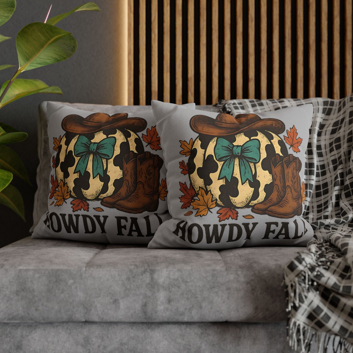 Howdy Fall Decorative Pillowcase - Cozy Autumn Home Decor, Farmhouse Style Decorative Pillow Cover, Perfect Fall Gift - VYBE Shop