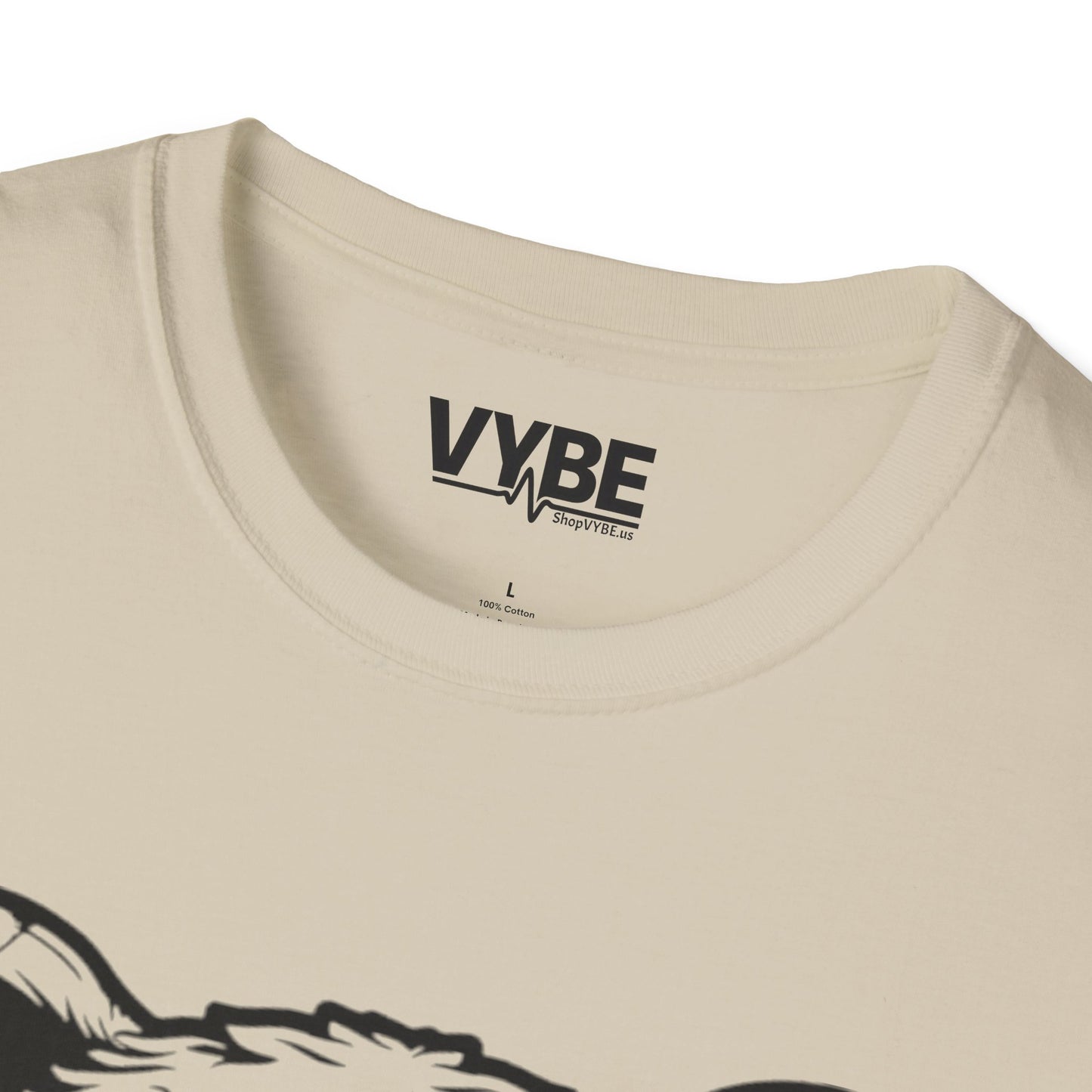 Grunge Bear Tee - Vintage Style Graphic T-Shirt for Casual Wear - VYBE