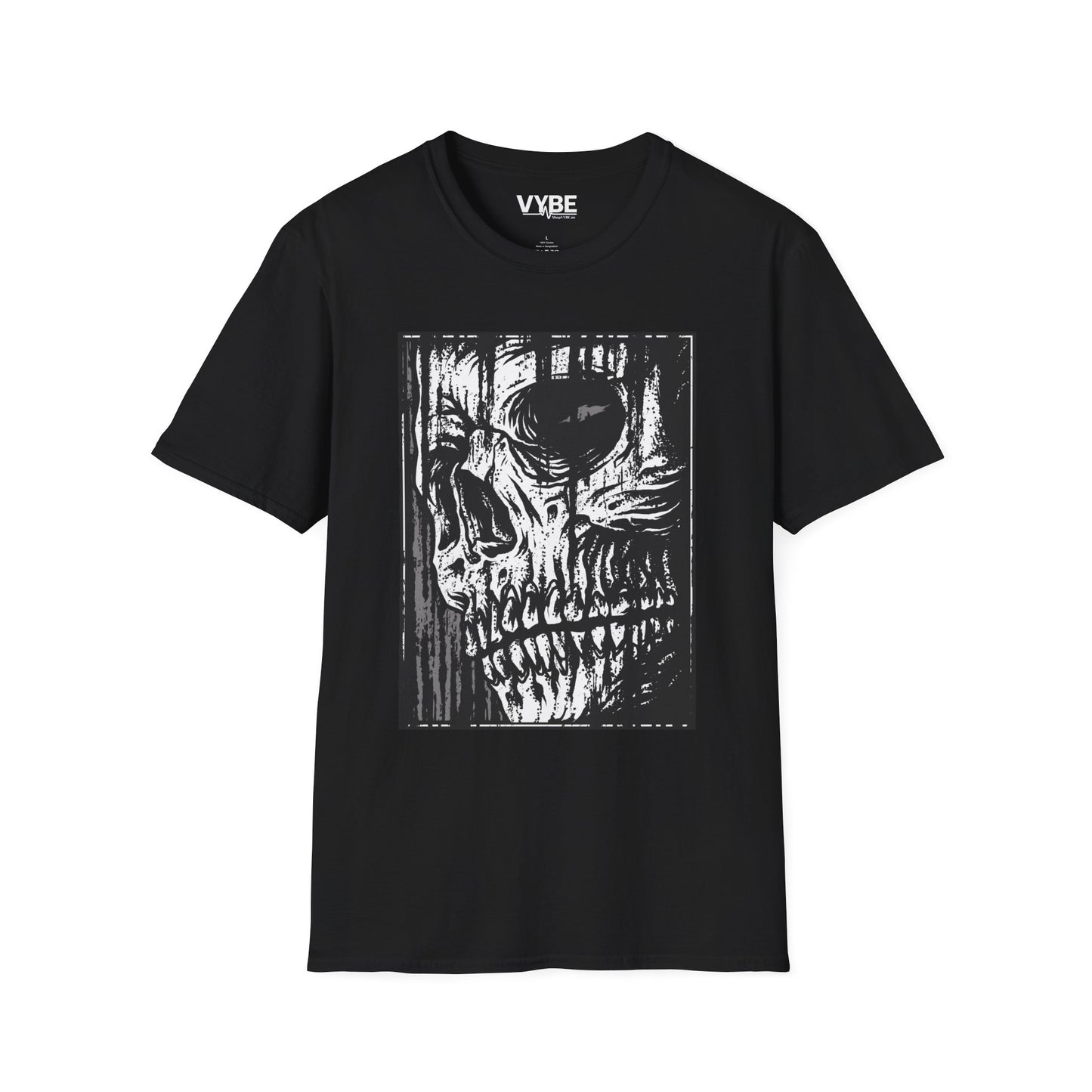 Edgy Skull Graphic Tee - VYBE