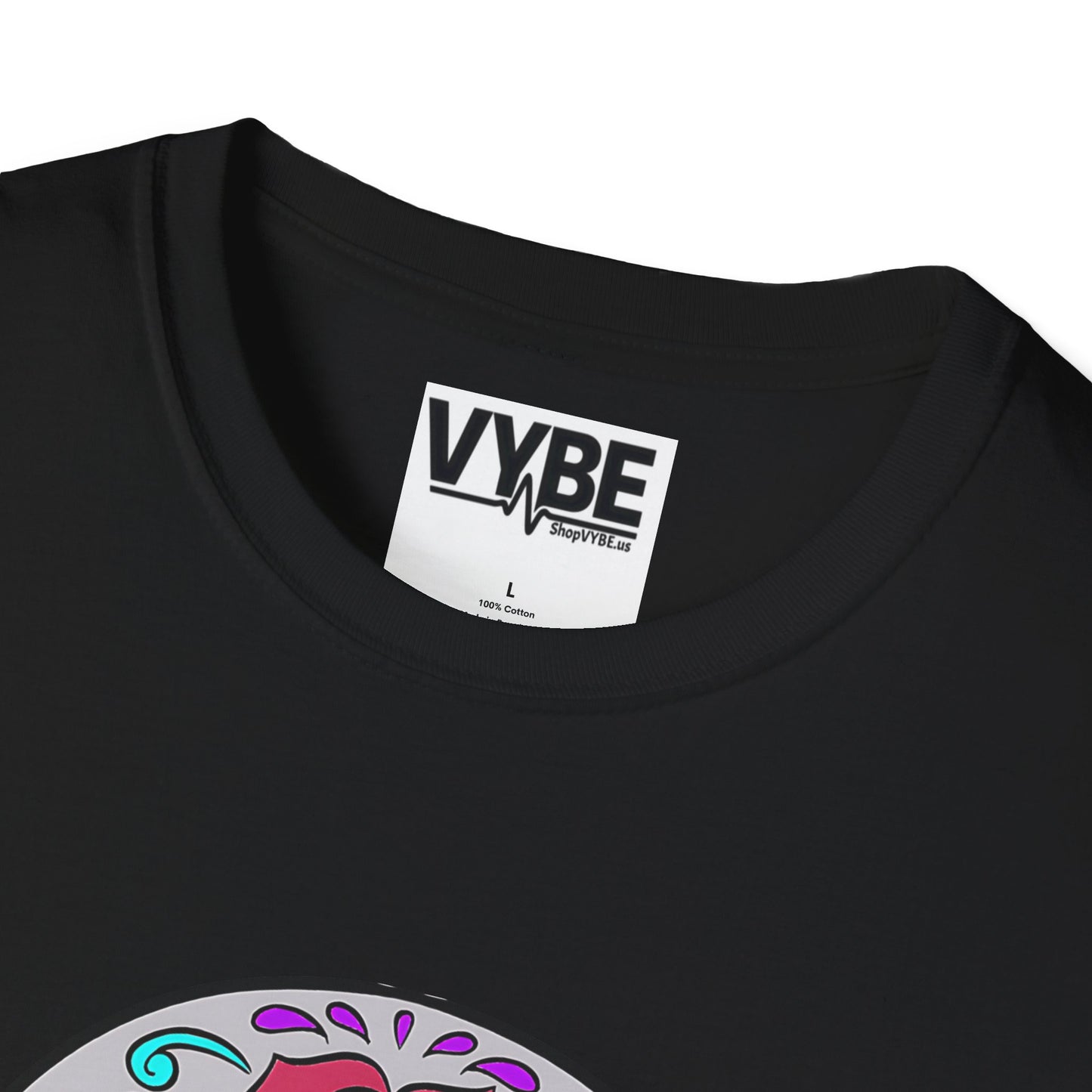 Colorful Skull Tee - Vibrant Graphic T-Shirt for Bold Style - VYBE Shop