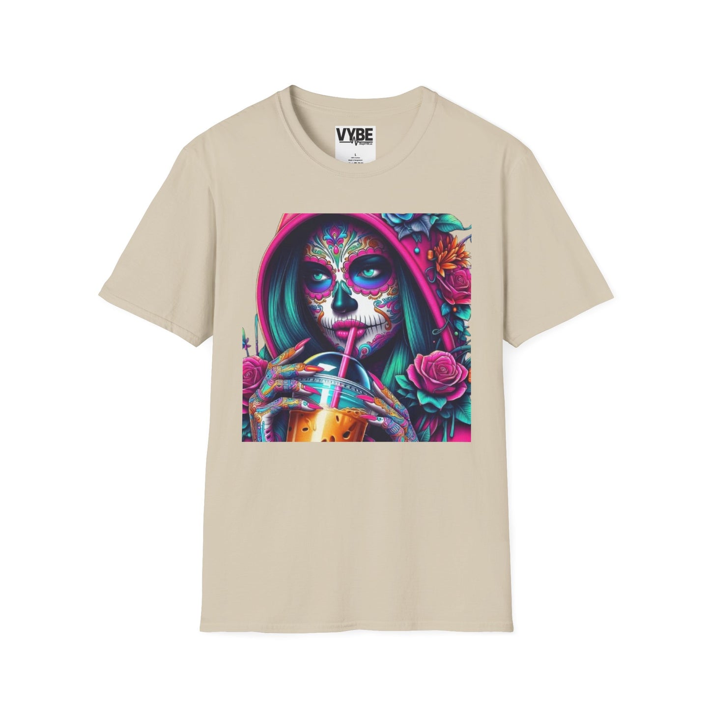 Vibrant Day of the Dead T-Shirt for Celebrating Life and Tradition