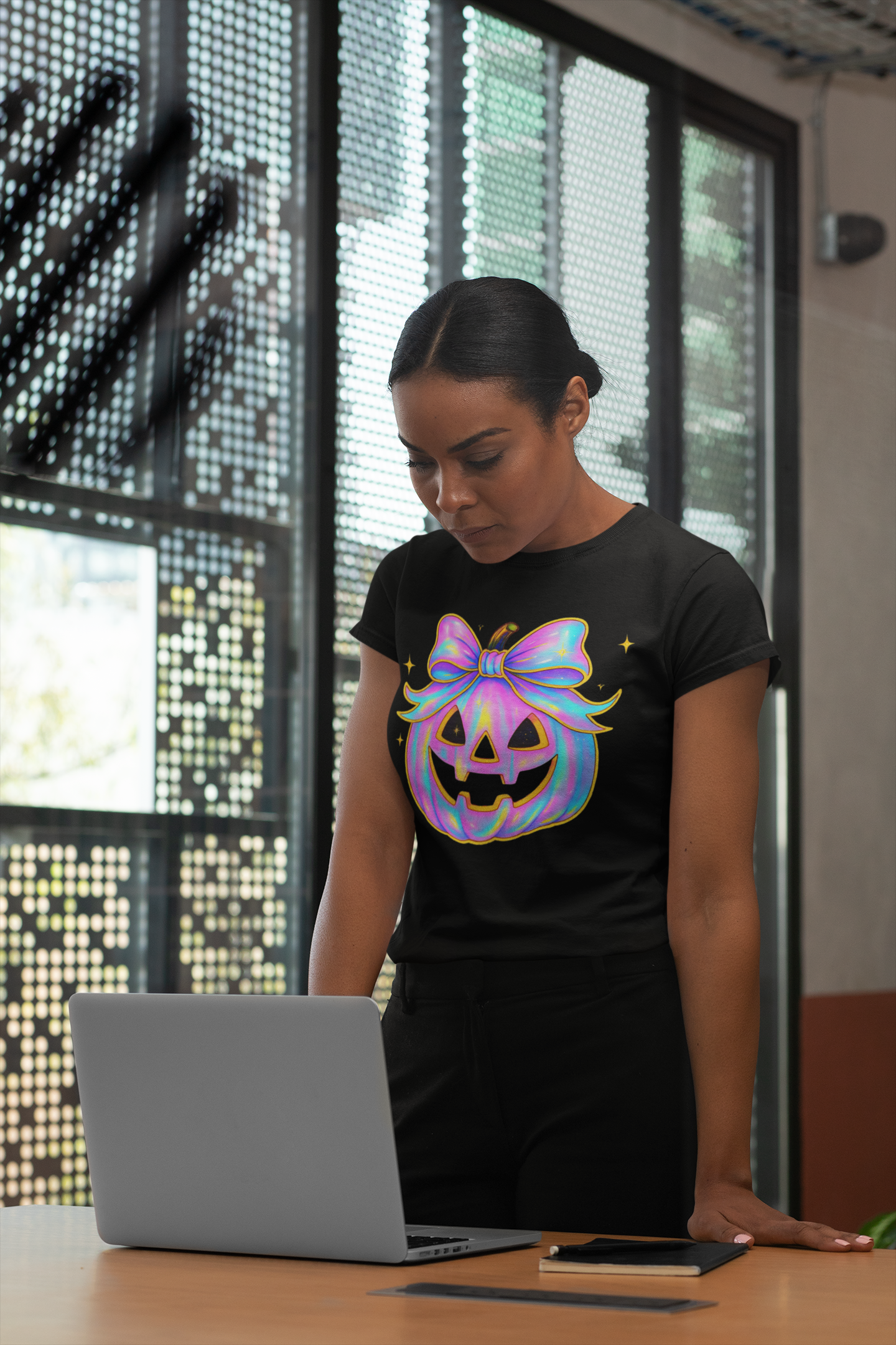 Halloween- Pumpkin Graphic Tee, Unisex T-Shirt for Spooky Season, Festival Apparel, Cute Fall Shirt - VYBE Shop