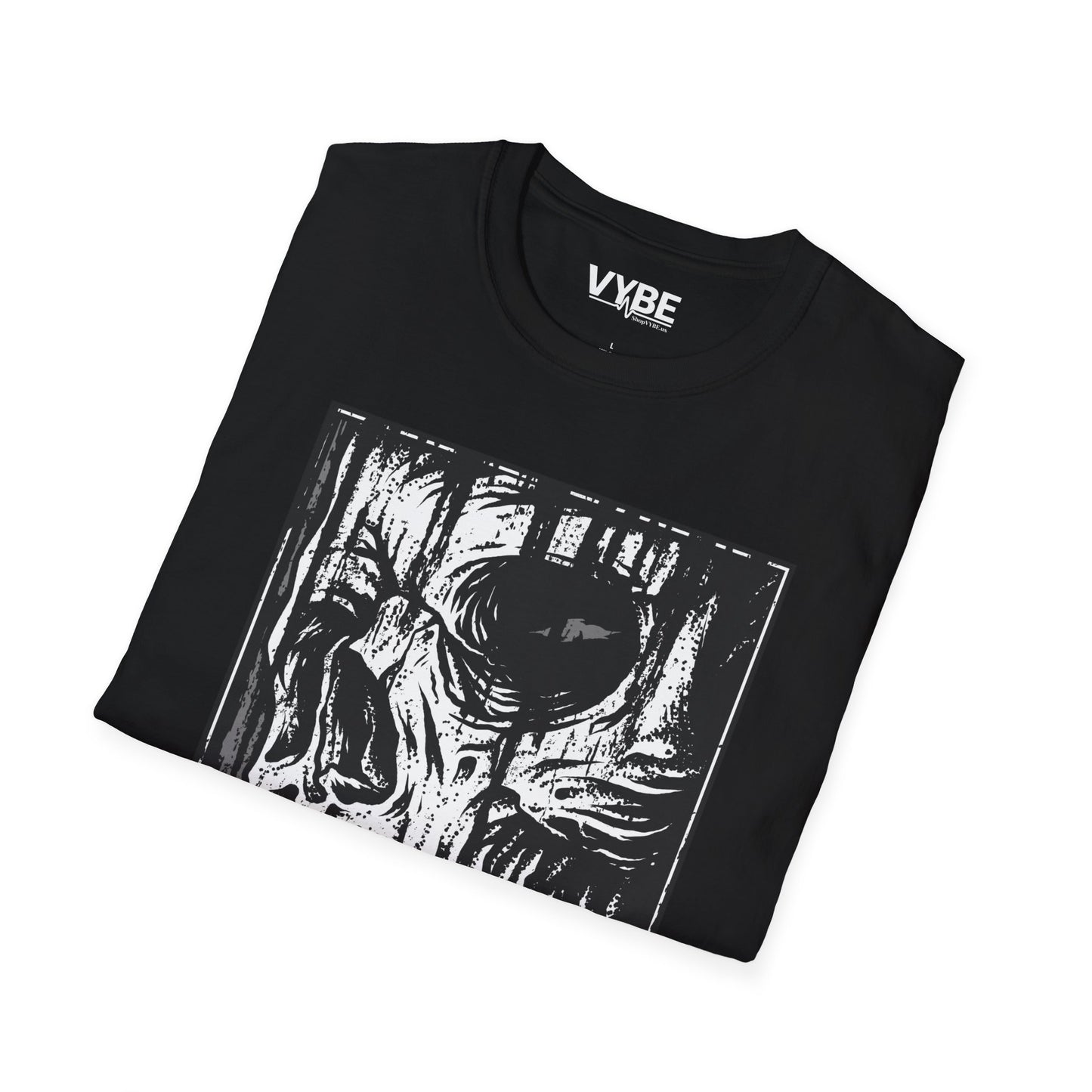 Edgy Skull Graphic Tee - VYBE
