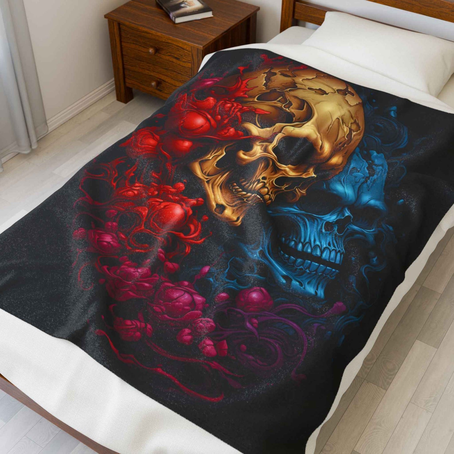 Skull Plush Blanket | Cozy Gothic Decor for Halloween and Home Throw