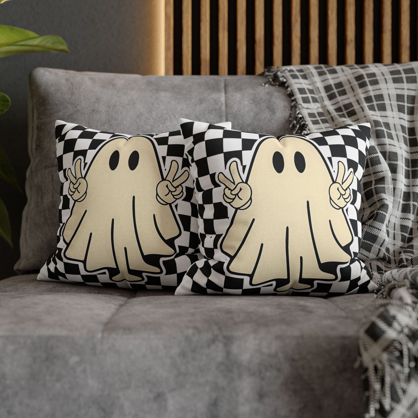 Playful Ghost Pillowcase for Halloween Decor, Cozy Home Accent, Perfect Gift for Ghost Lovers - VYBE Shop