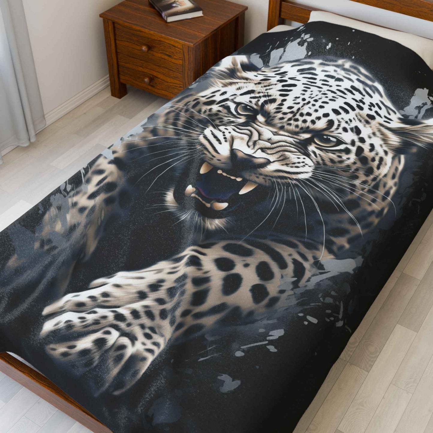 Fierce Leopard Plush Blanket