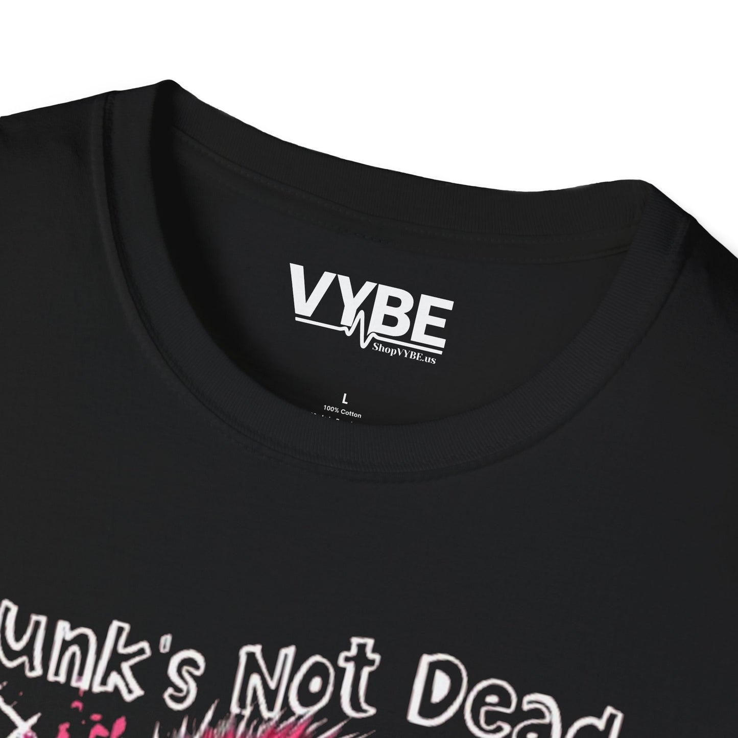 Punks Not Dead T-Shirt - VYBE