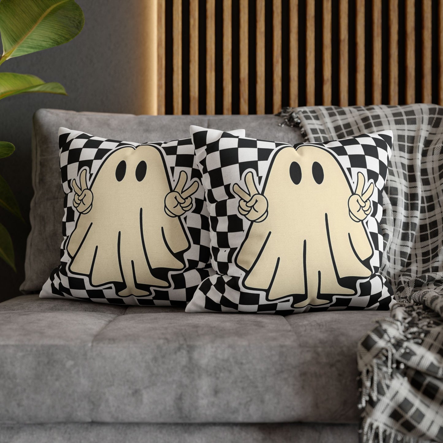 Playful Ghost Pillowcase for Halloween Decor, Cozy Home Accent, Perfect Gift for Ghost Lovers - VYBE Shop