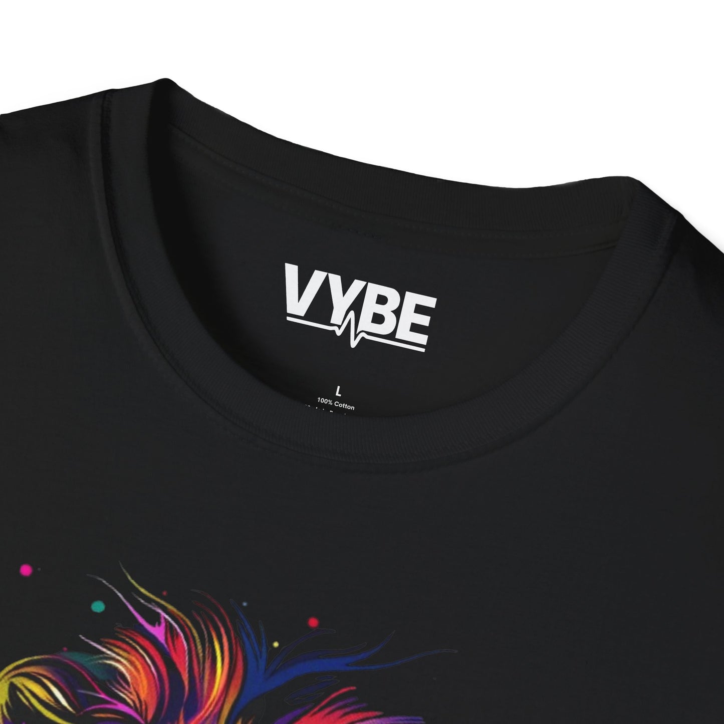 Vibrant Lion Graphic T-Shirt