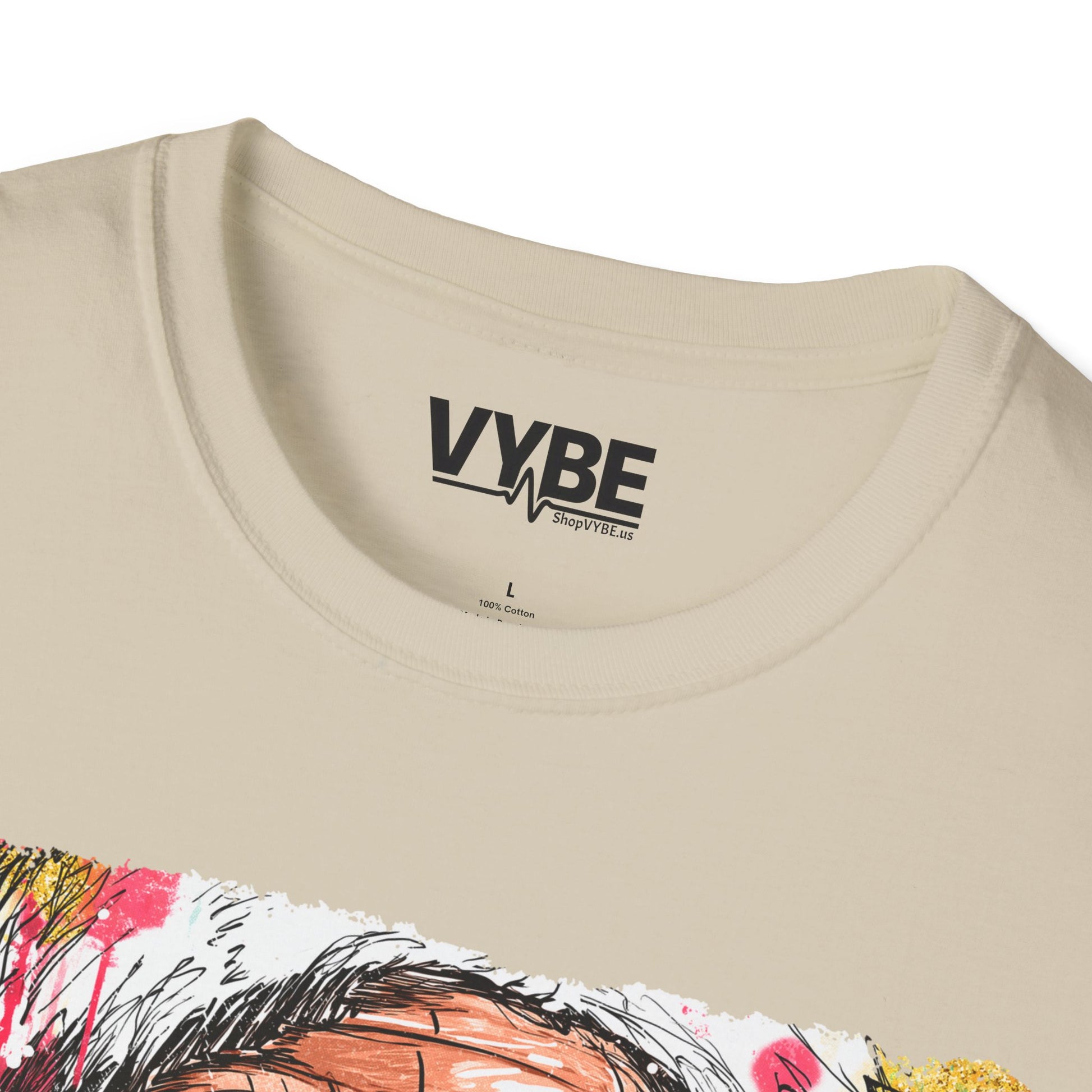 Festive Santa Graphic T-Shirt - VYBE