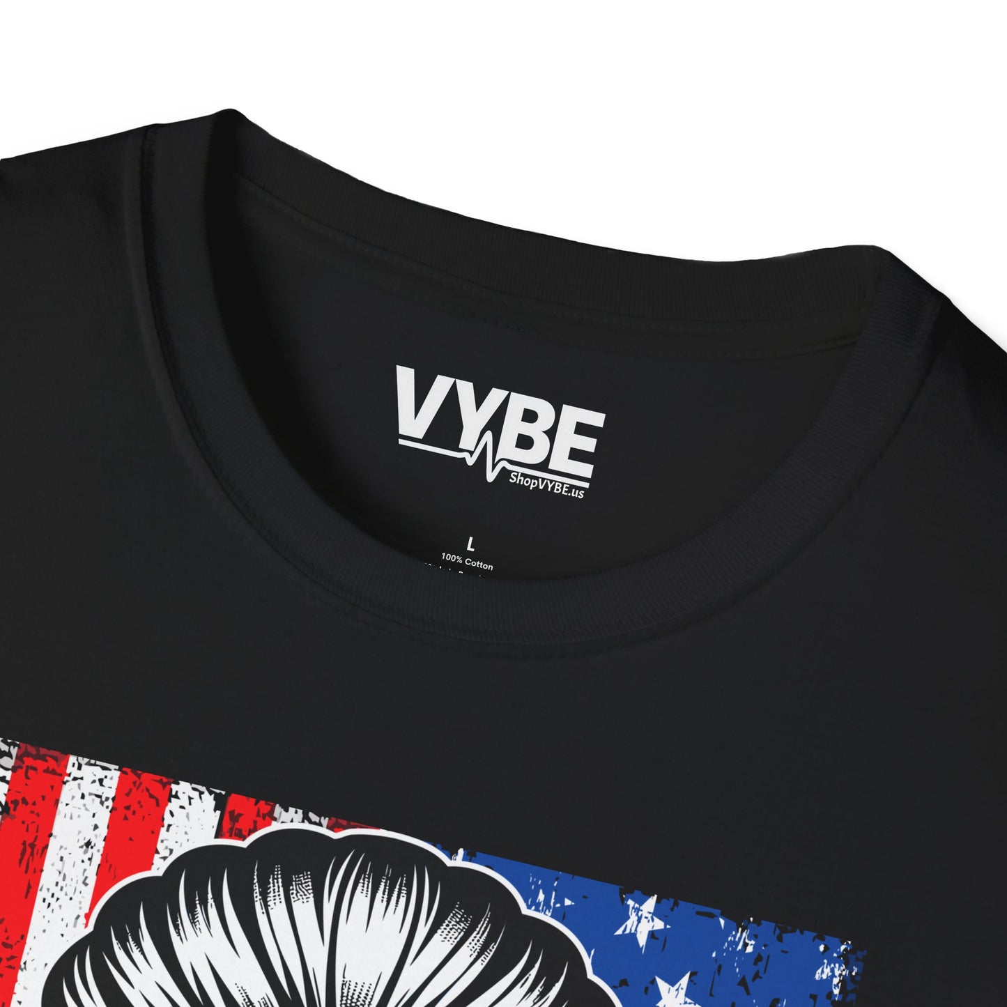 American Skull T-Shirt - VYBE