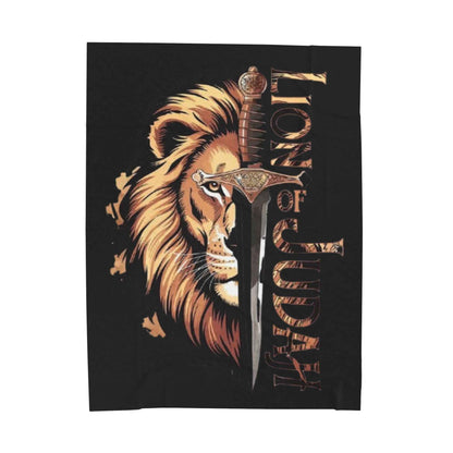 Majestic Lion Plush Blanket