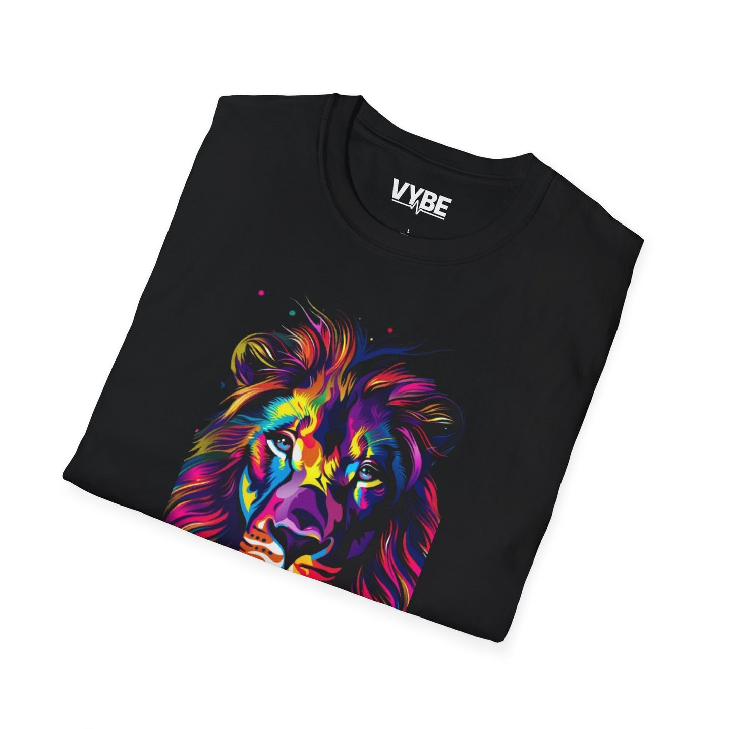 Vibrant Lion Graphic T-Shirt