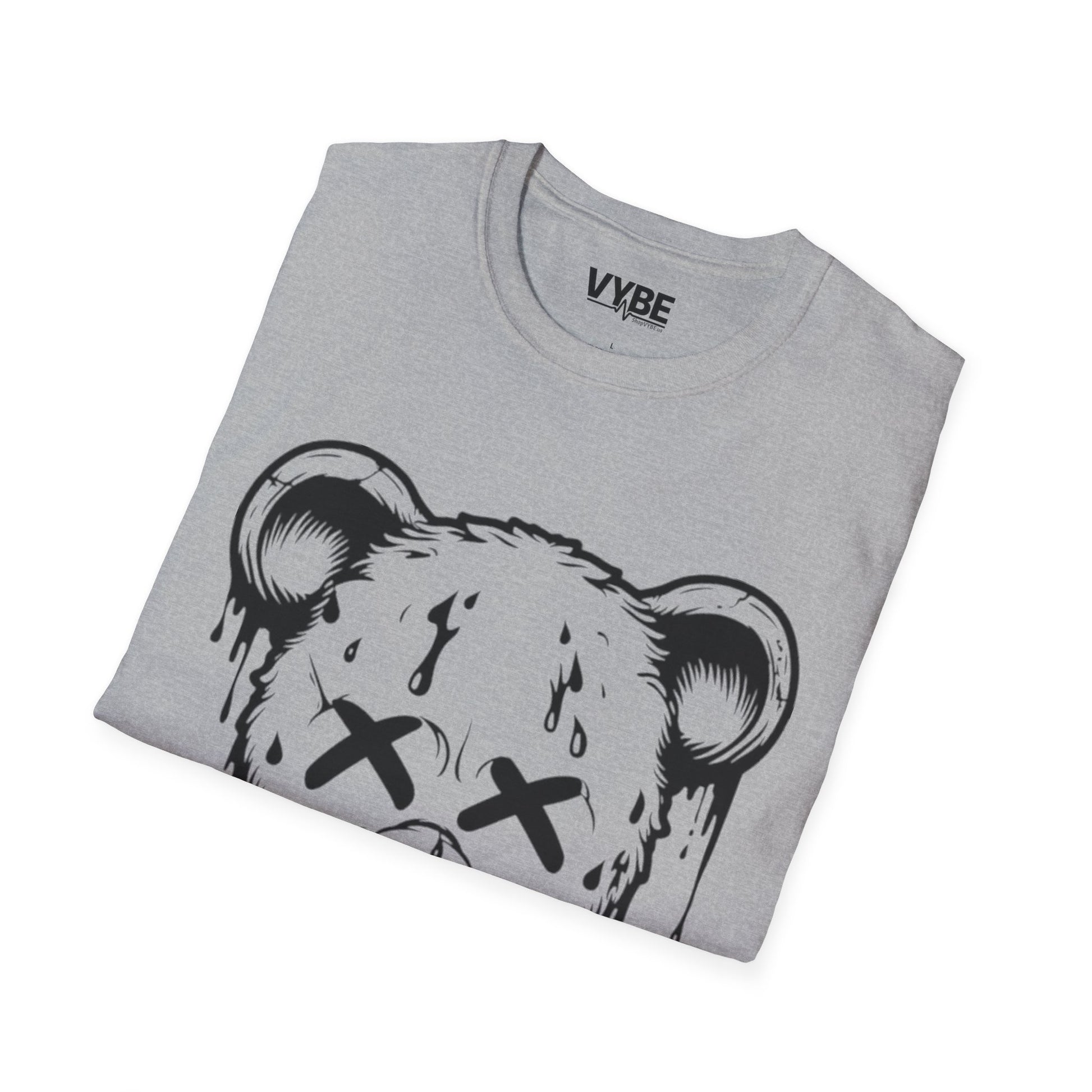 Grunge Bear Tee - Vintage Style Graphic T-Shirt for Casual Wear - VYBE