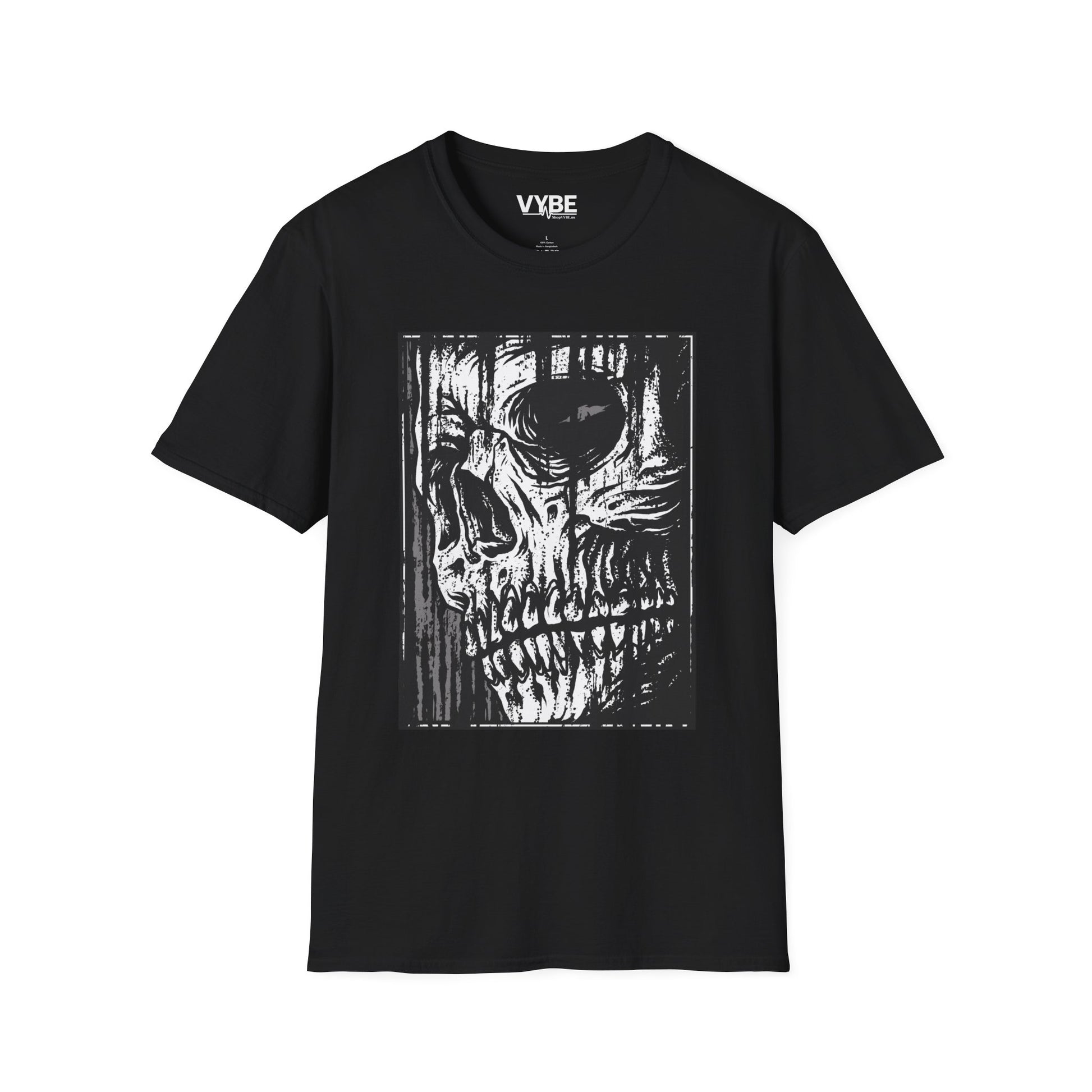 Edgy Skull Graphic Tee - VYBE