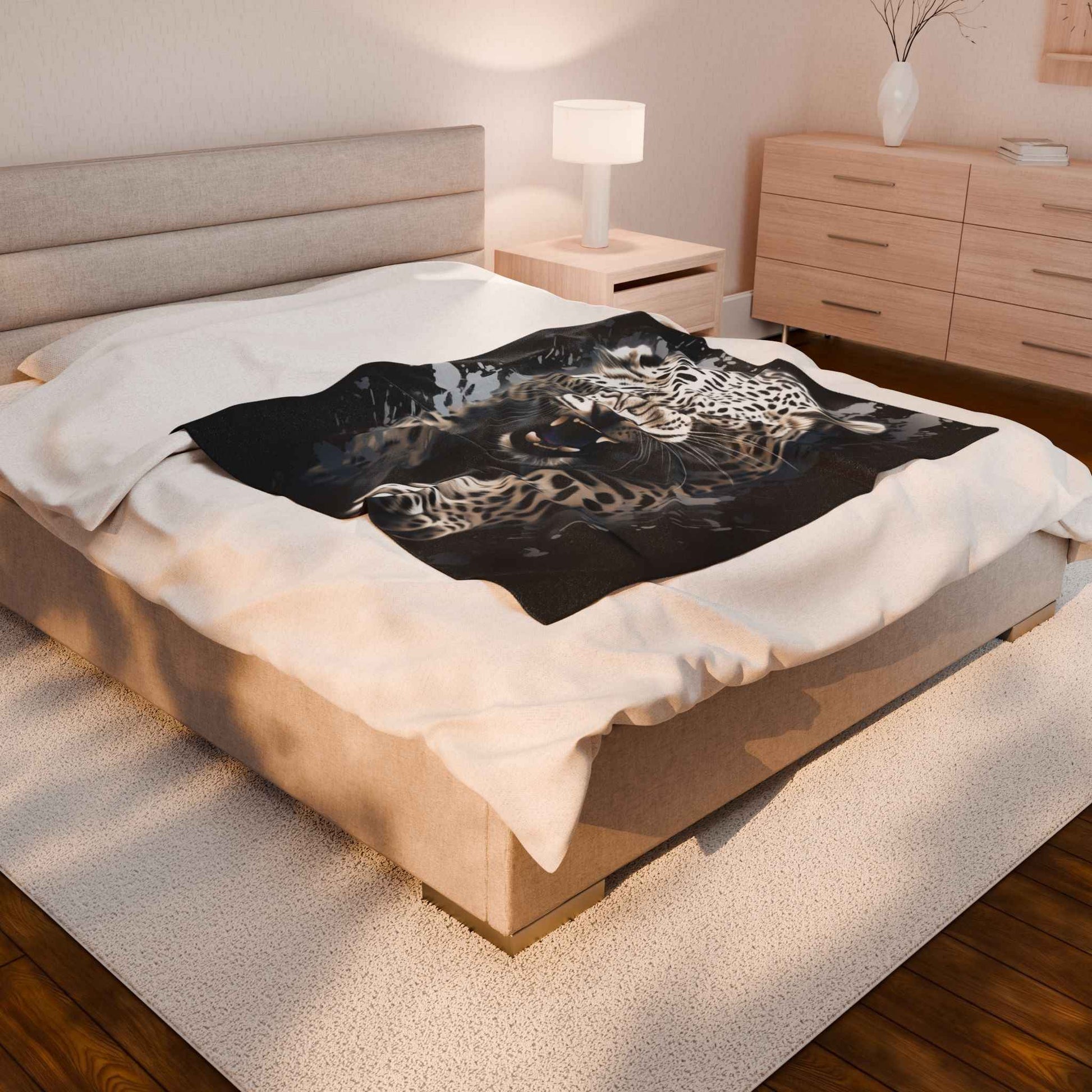 Fierce Leopard Plush Blanket