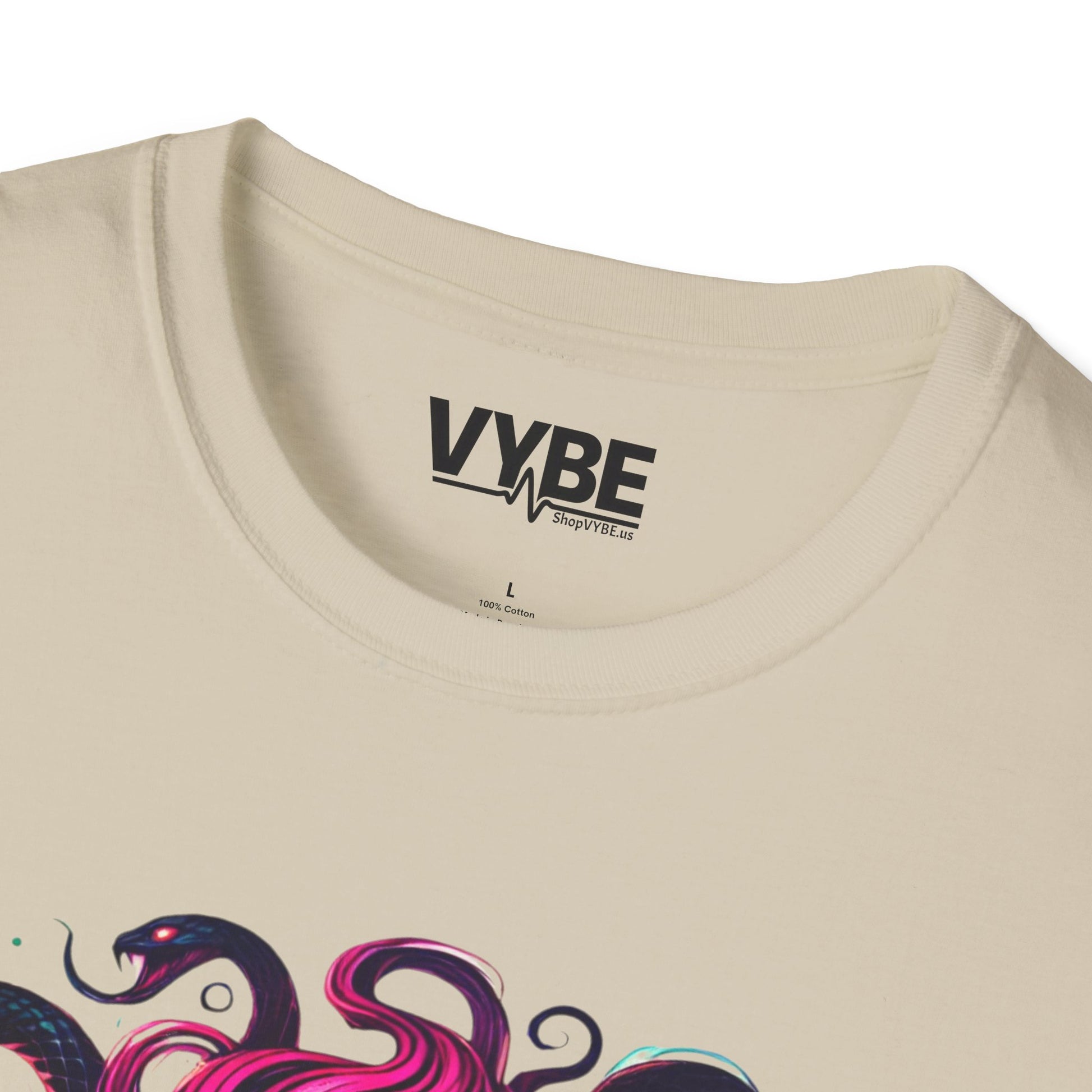 Vibrant Medusa T-Shirt - VYBE