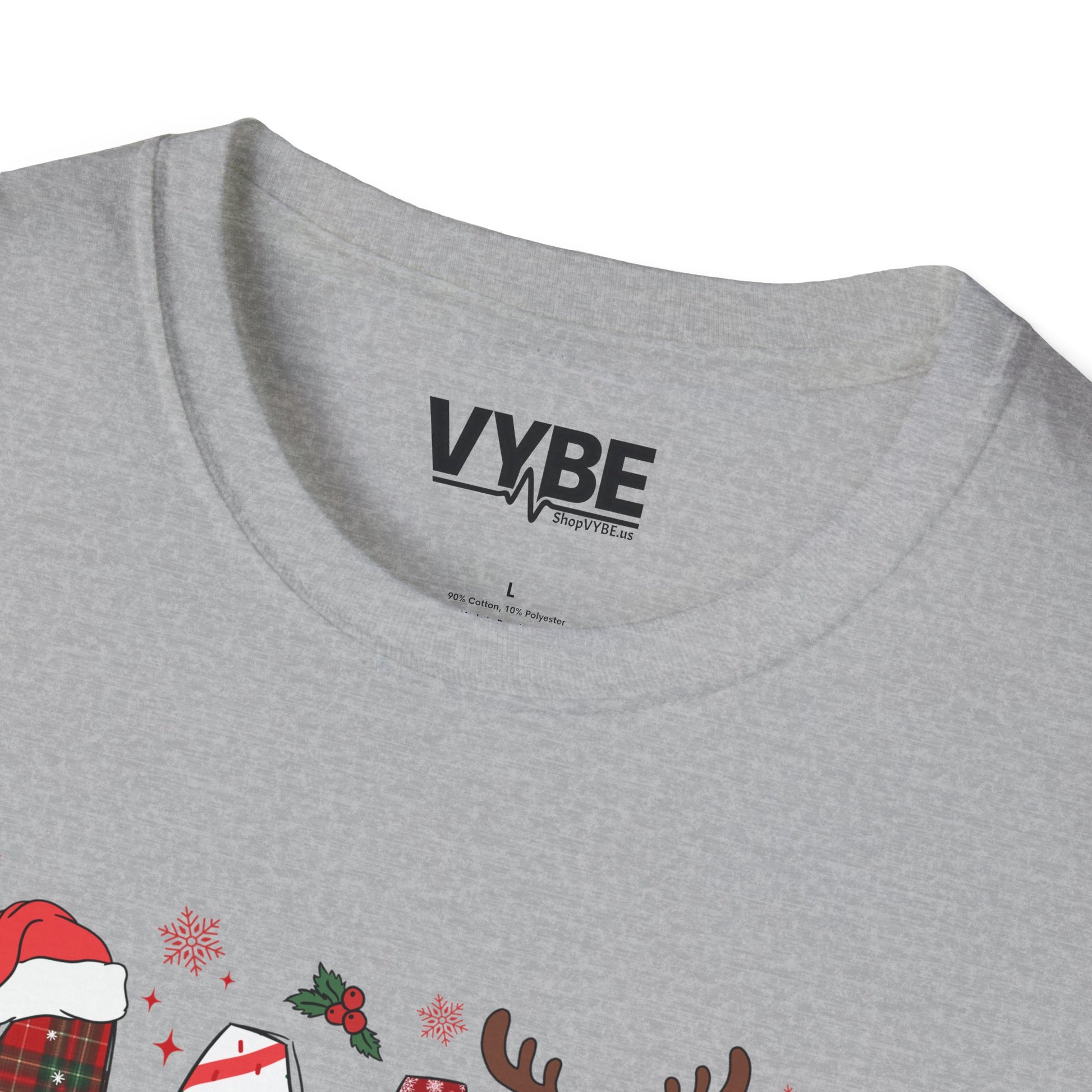 Christmas Mama T-Shirt - VYBE