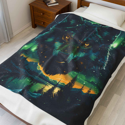 Majestic Wolf Plush Blanket