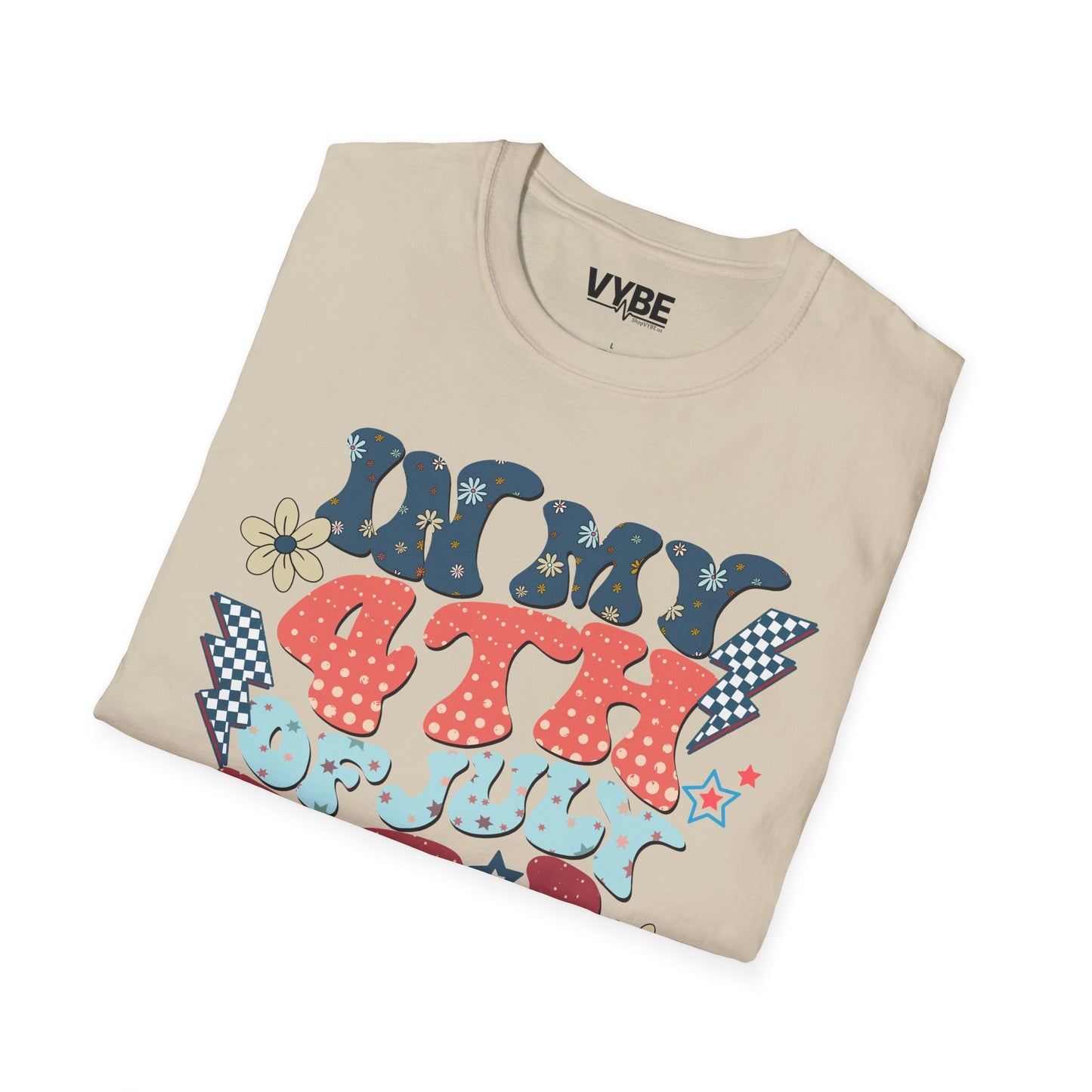 4th of July Retro T-Shirt - VYBE