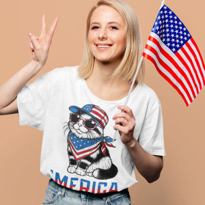 Patriotic Cat T-Shirt - VYBE