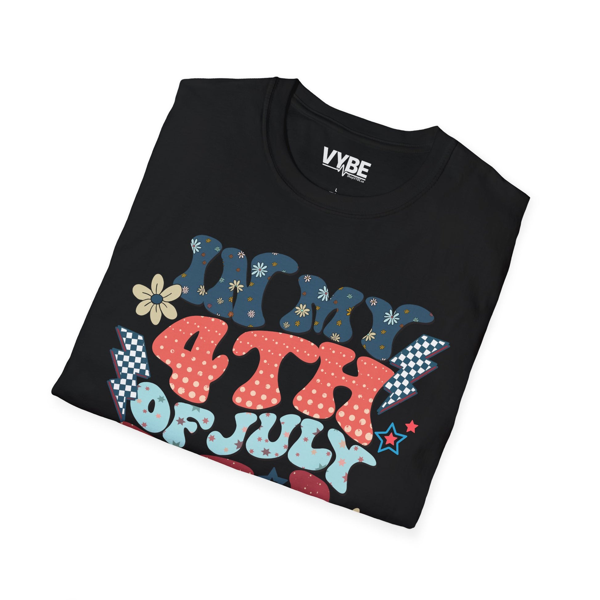 4th of July Retro T-Shirt - VYBE