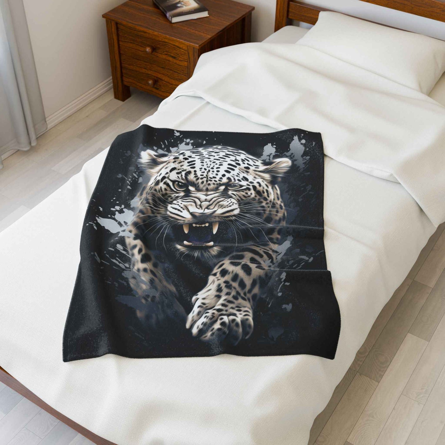 Fierce Leopard Plush Blanket