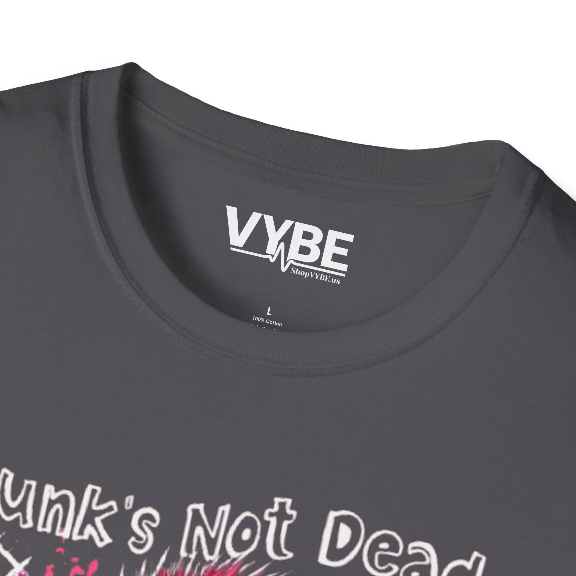 Punks Not Dead T-Shirt - VYBE