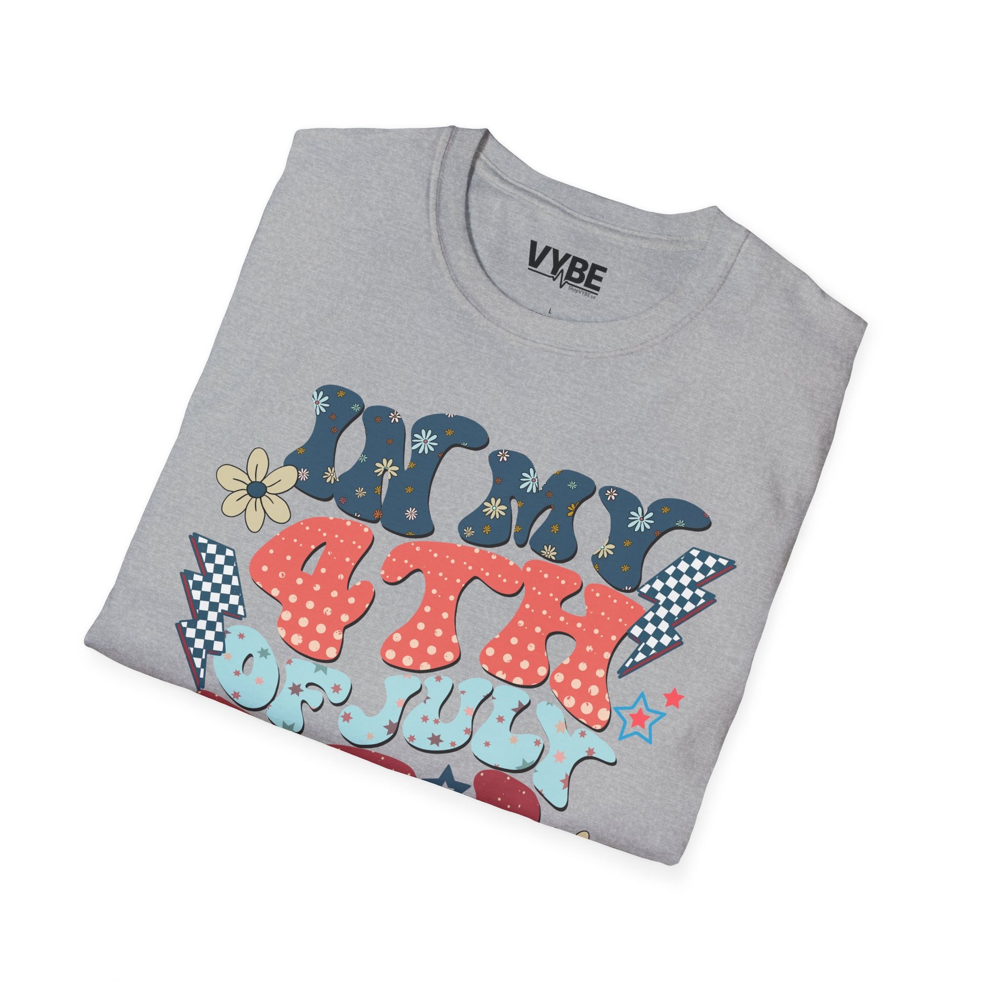 4th of July Retro T-Shirt - VYBE