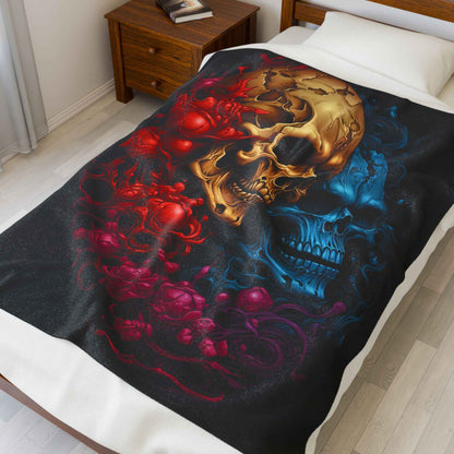 Skull Plush Blanket | Cozy Gothic Decor for Halloween and Home Throw