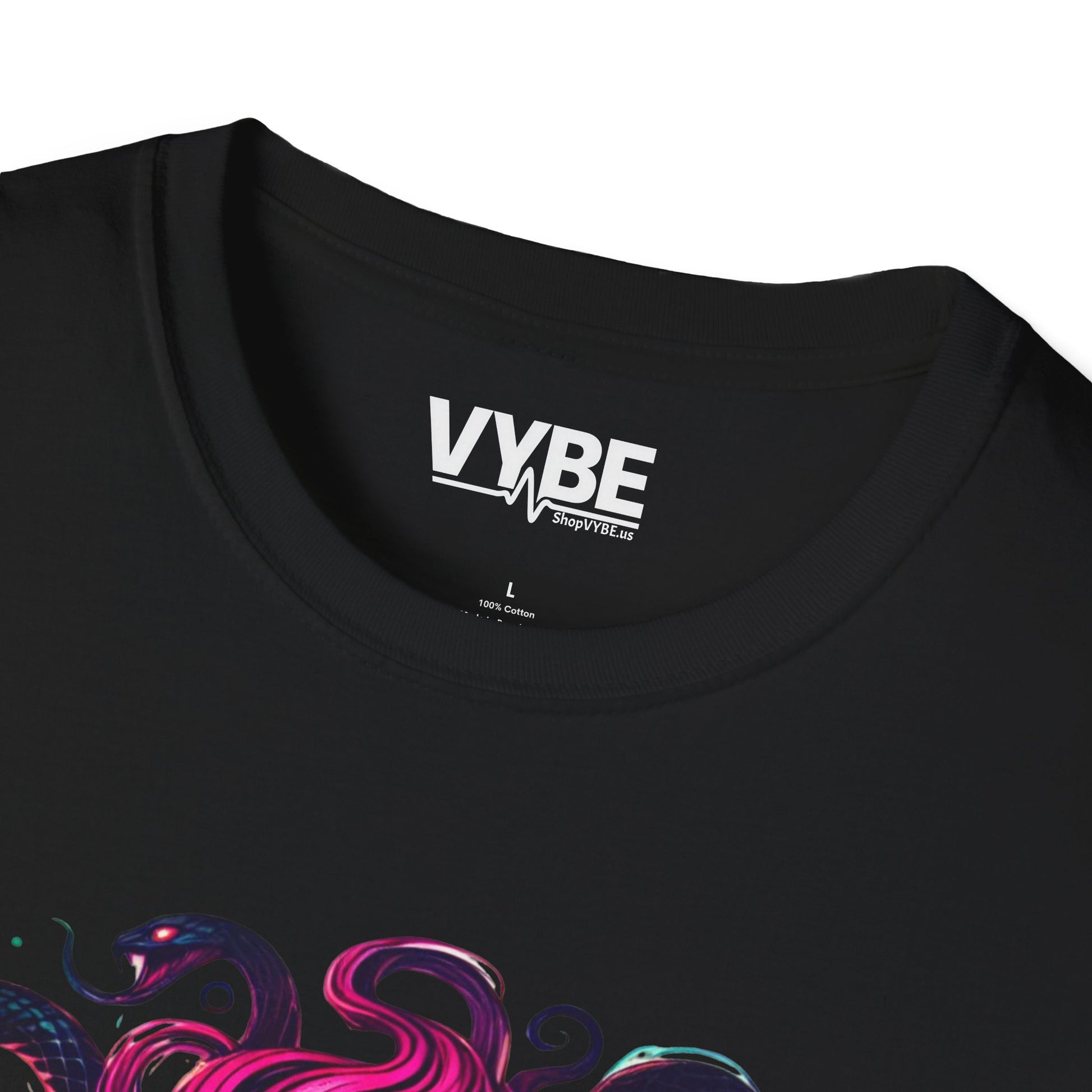 Vibrant Medusa T-Shirt - VYBE